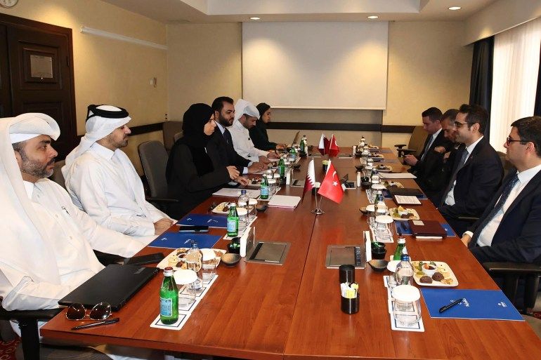 نائب وزير الخارجية التركي ياسين أكرم سريم ، يلتقي وزيرة الدولة لشؤون التعاون الدولي لدولة قطر لولوة رشيد الخاطر المصدر: وزارة الخارجية التركية