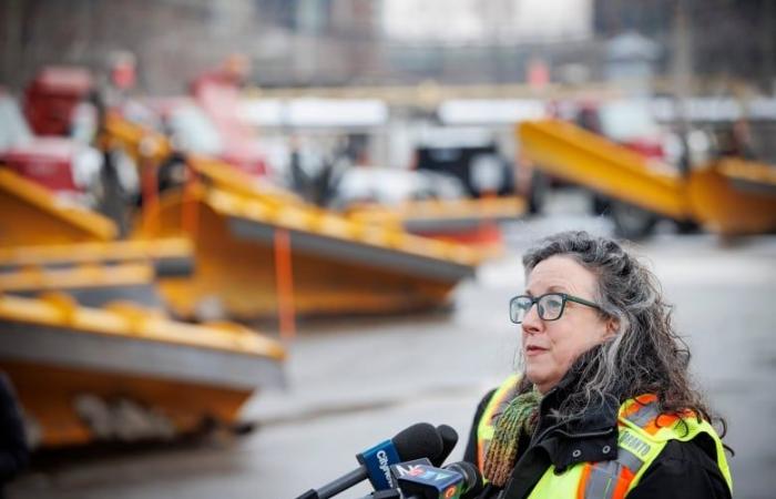 Toronto's snow-clearing work plagued with problems, documents show, as storm bears down