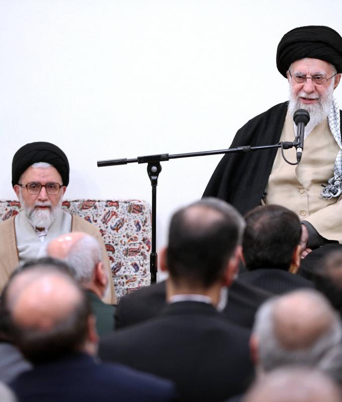 إسماعيل
      خطيب…
      وزير
      الاستخبارات
      من
      حرب
      الظل
      إلى
      الاغتيال