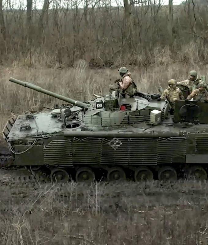 قائد
      البحرية
      الفرنسية:
      الصين
      ستضطر
      للانخراط
      في
      مناقشات
      فتح
      مضيق
      هرمز