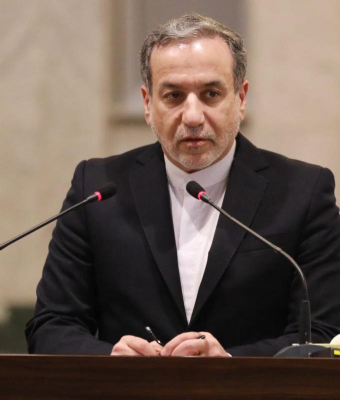 "هل ترامب متأكد؟".. وزير خارجية إيران: بالعصر الحجري لم يضخ النفط والغاز من الشرق الأوسط