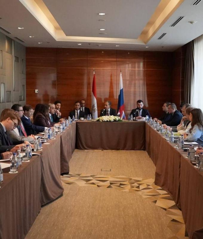 الرئيس
      الموريتاني
      يحسم
      الجدل:
      لا
      أرغب
      في
      ولاية
      ثالثة