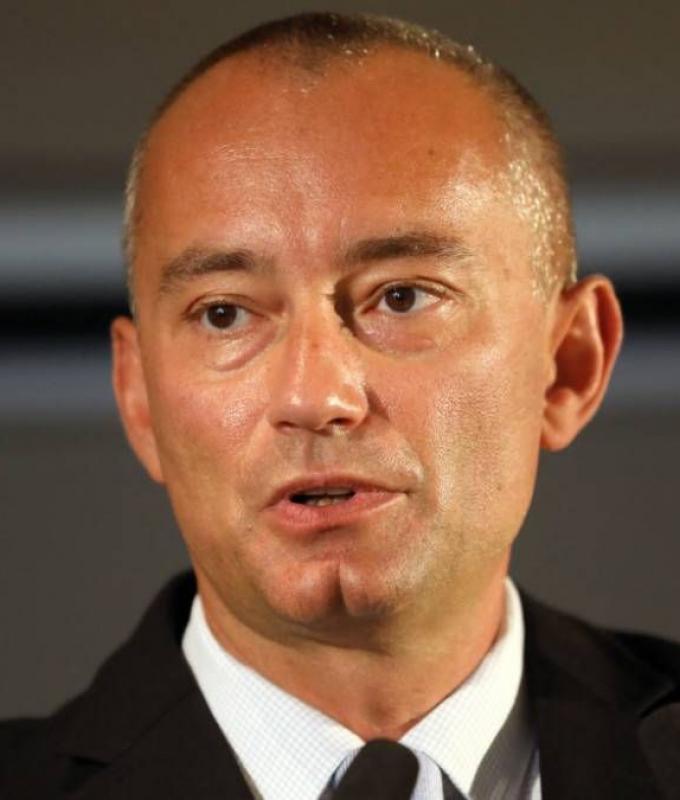 إسرائيل
      تتحضر
      لمعركة
      «بنت
      جبيل»