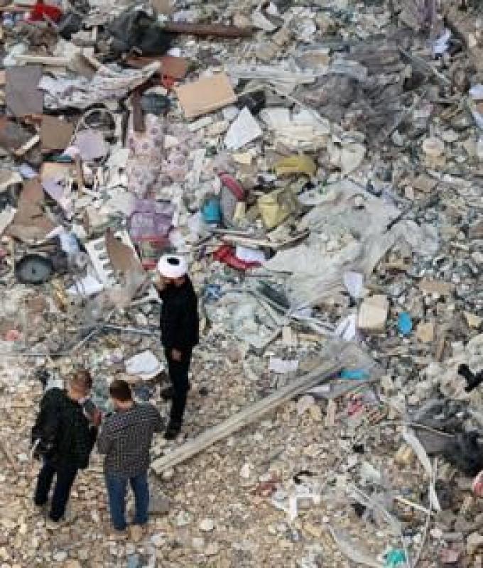 ترامب يلمّح لاستئناف المحادثات مع إيران هذا الأسبوع رغم استمرار الحصار البحري الأمريكي