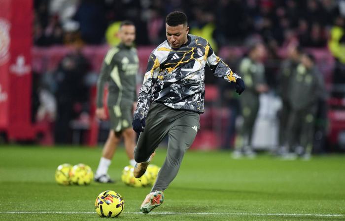 كأس
      العالم
      2026...
      تقييم
      للمجموعات
      واحتمالات
      ترتيب
      المنتخبات