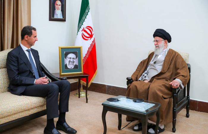 4
      روايات
      إيرانية
      عن
      انهيار
      «خيمة
      المقاومة»