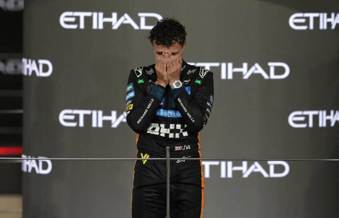 «لا
      ليغا»:
      إلتشي
      يعود
      إلى
      الانتصارات
      بالفوز
      على
      جيرونا