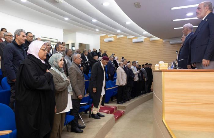 «المفوضية
      الليبية»
      تصدر
      3
      لوائح
      تنظيمية
      تمهيداً
      للانتخابات
       