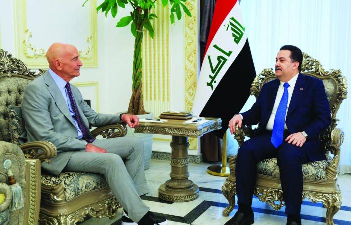 «قسد»
      تمنع
      الاحتفالات
      بذكرى
      إسقاط
      الأسد...
      وخروقات
      في
      دير
      الزور