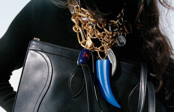 حقائب
      اليد
      لهذا
      الموسم...
      بين
      النوستالجيا
      والتجديد