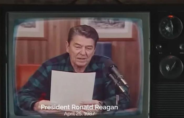 Trump
      might
      not
      restart
      trade
      talks
      but
      calls
      Canada
      'tough
      traders'
      and
      'good
      at
      ice
      hockey'