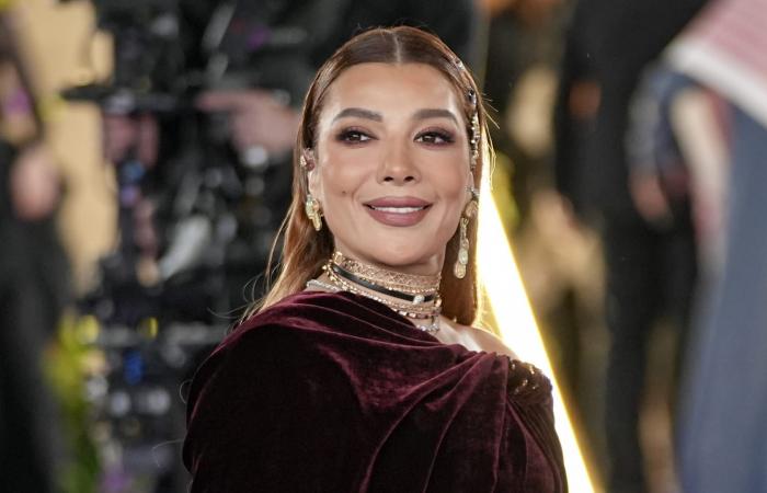 "لا نشكّ بنواياكم".. أصالة توجه رسالة لسوريا وقادتها في "عيد التحرير"