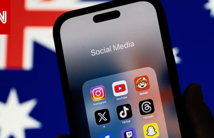 متابعة: الأول من نوعه عالميا.. أستراليا تبدأ حظر استخدام الأطفال لوسائل التواصل.. و"ميتا" تعلق