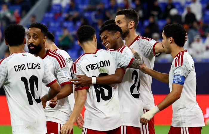 أولاريو:
      سعداء
      بالتأهل
      المستحق
      في
      كأس
      العرب