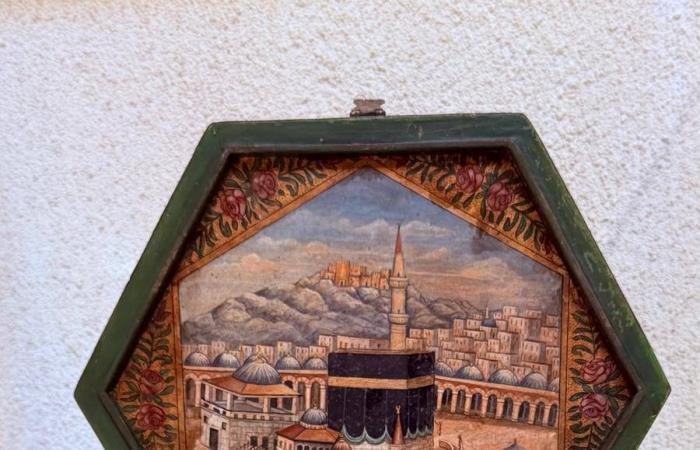 سيارات
      «بورشه»
      تتوقف
      عن
      العمل
      فجأة
      في
      روسيا...
      ما
      القصة؟