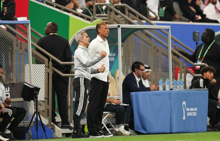 أسئلة
      التكتيك
      وركلات
      الجزاء
      تلاحق
      المنتخب
      السعودي
      في
      كأس
      العرب