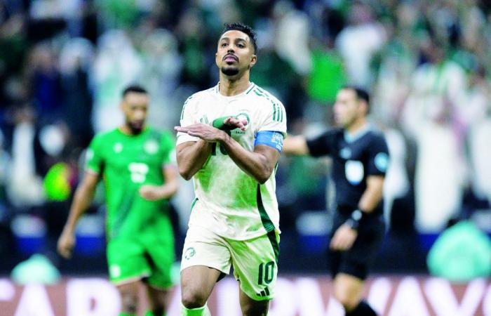 مونديال العرب.. الأخضر السعودي في مواجهة طموح الفدائي