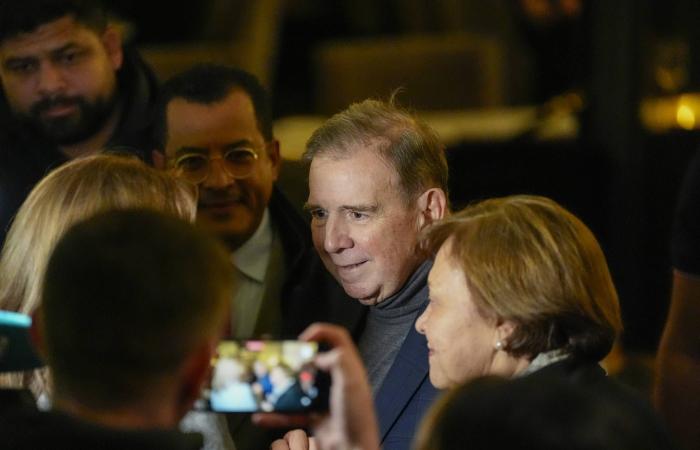 «معهد
      نوبل»
      يجهل
      مكان
      وجود
      زعيمة
      المعارضة
      الفنزويلية
      ماتشادو