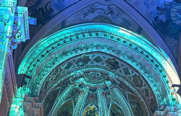 «عشرون»
      جبران
      تويني
      الذي
      مضى
      في
      طريقه
      حتى
      النهاية