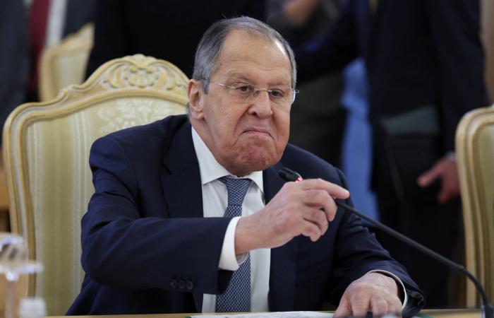 الأمين
      العام
      لـ«ناتو»
      من
      برلين:
      نحن
      الهدف
      التالي
      لروسيا