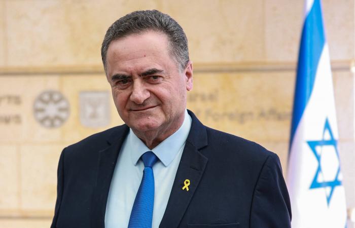 مبعوث
      ترمب:
      العراق
      أمام
      لحظة
      حاسمة
      ولا
      يمكن
      أن
      ينجح
      في
      وجود
      جماعات
      مسلحة