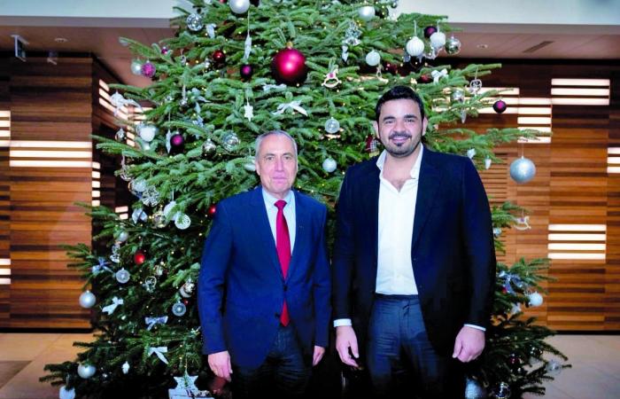 الشيخ جوعان يلتقي رئيس رابطة الاتحادات الدولية للألعاب الأولمبية الصيفية