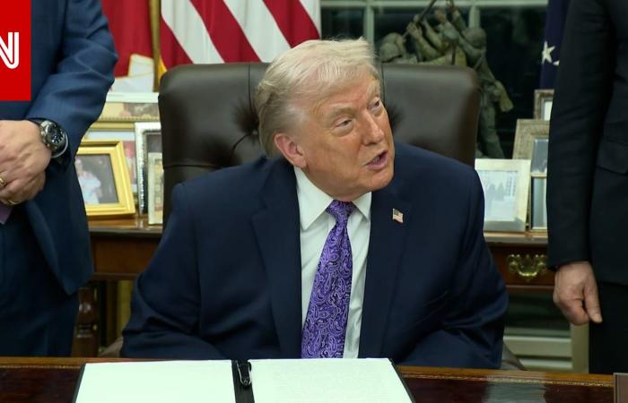 متابعة: "سيبدأ قريبًا جدًا".. ترامب يُلمّح إلى إمكانية تحرك بري في فنزويلا