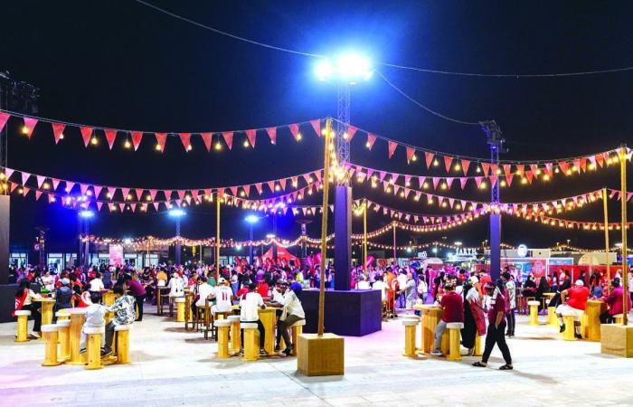 مناطق المشجعين تنبض بالحياة في مونديال العرب