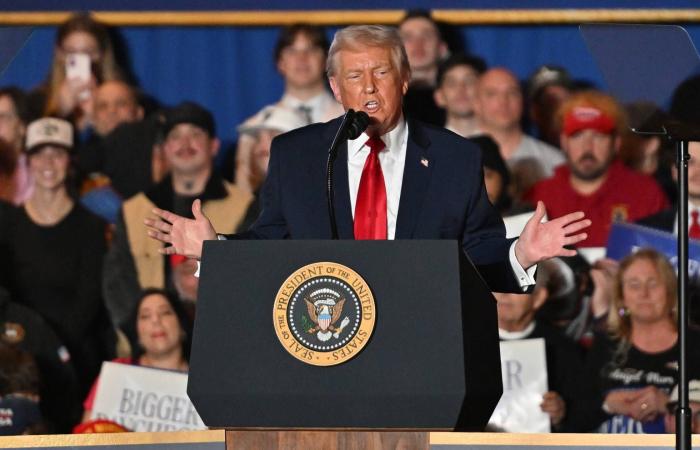 ترمب:
      سنرد
      على
      تنظيم
      «داعش»
      في
      سوريا
      إذا
      هاجمنا
      مجدداً