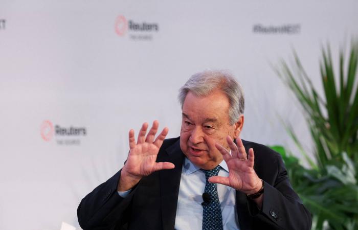 «الدعم
      السريع»
      تهاجم
      مقر
      الأمم
      المتحدة
      بجنوب
      كردفان
      ومقتل
      6
      جنود
      بنغلادشيين