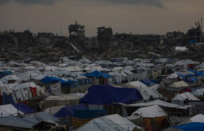 توثيق
      23
      أسيراً
      لبنانياً
      لدى
      إسرائيل