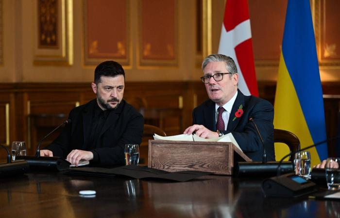 برلين
      تستضيف
      مفاوضات
      سلام
      متوترة
      على
      وقع
      تصعيد
      روسي
      كبير