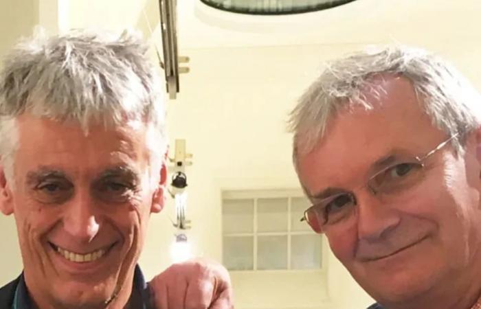 Remembering
      Martin
      Parr:
      Britain's
      'national
      photographer'
      in
      words
      and
      pictures
      by
      his
      publisher