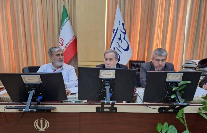 إيران:
      الوكالة
      الذرية
      لا
      تملك
      حق
      تفتيش
      مواقع
      تعرضت
      لهجمات