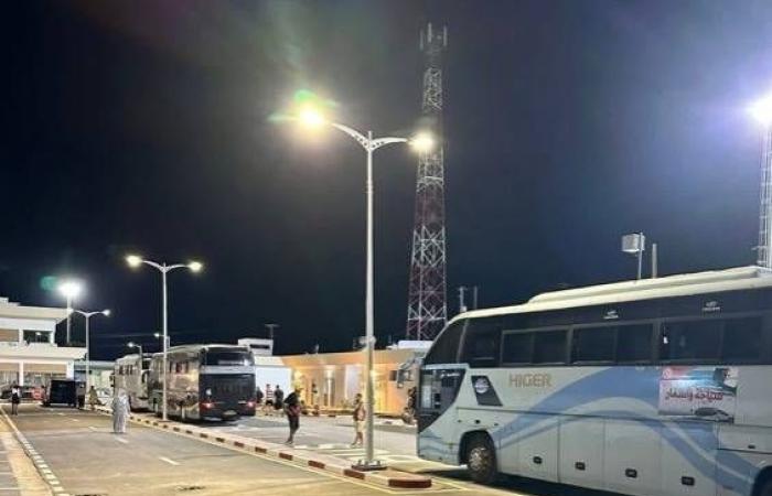 الجزائر
      تتحرك
      لمواجهة
      استنزاف
      عملتها
      الصعبة