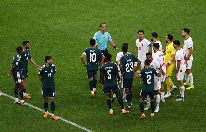 رينارد
      تحت
      مجهر
      «التقييم»
      قبل
      مونديال
      2026