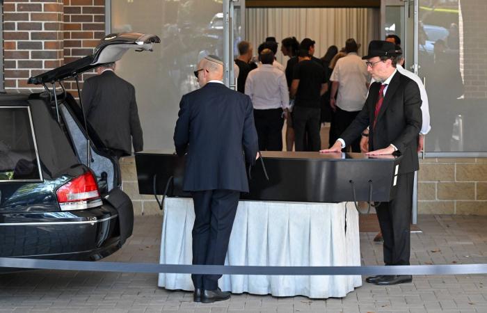 هجوم
      سيدني
      يسلّط
      الضوء
      مجدداً
      على
      جماعات
      مينداناو
      المسلحة
      المتطرّفة
      في
      الفلبين