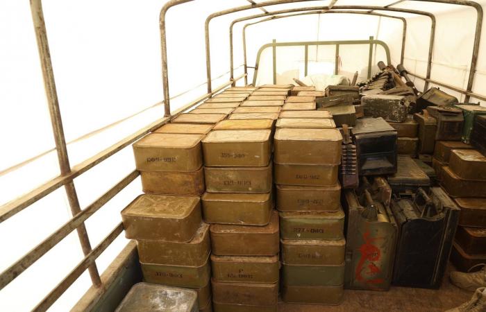 دمشق
      تعلن
      إحباط
      محاولة
      تهريب
      جديدة
      لشحنة
      أسلحة
      إلى
      لبنان