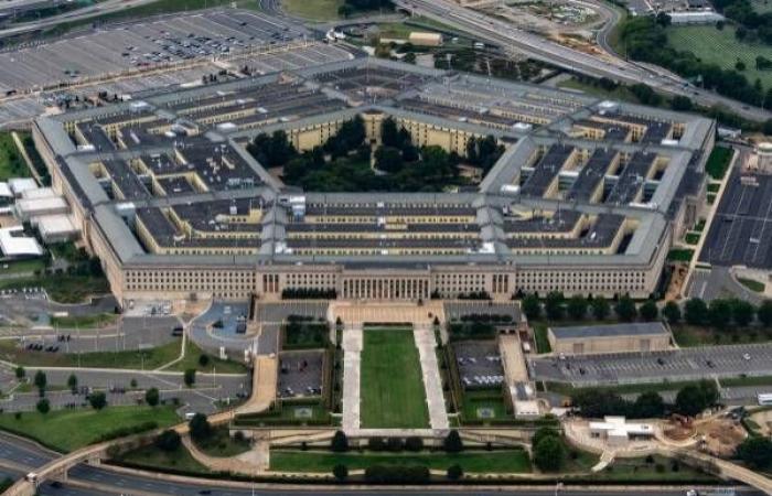«البنتاغون»
      بين
      إعادة
      هيكلة
      القوة
      العسكرية
      وتحولات
      الاستراتيجية
      الأميركية