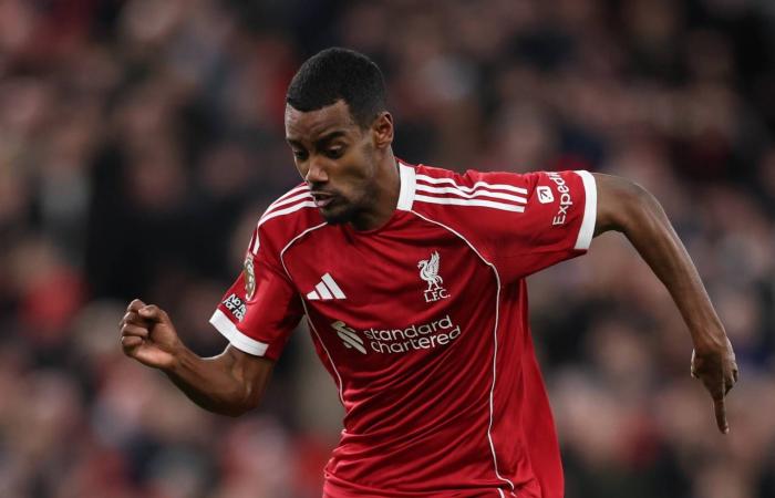 «اليويفا»
      يعاقب
      البايرن
      بغرامة
      116
      ألف
      يورو
      وإغلاق
      جزئي
      لملعبه