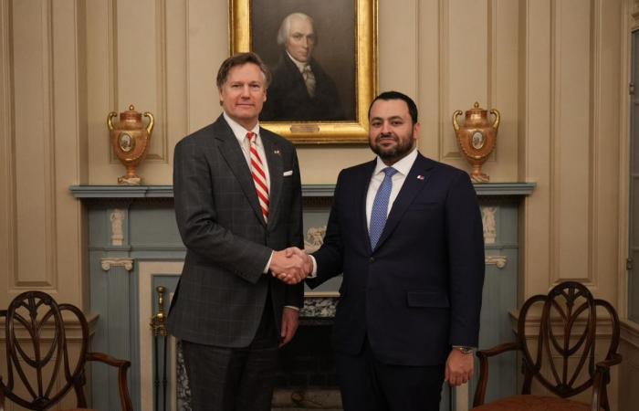  وزير الدولة بوزارة الخارجية يجتمع مع نائب وزير الخارجية الأمريكي