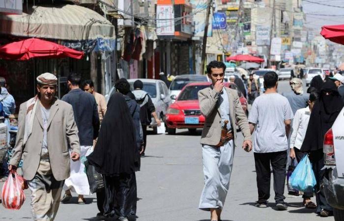 الخنبشي:
      الحل
      الأمثل
      في
      حضرموت
      عودة
      قوات
      «الانتقالي»
      إلى
      مواقعها