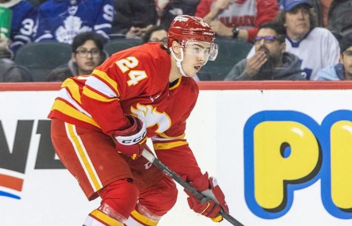 Jake
      Bean
      out
      indefinitely,
      is
      Hunter
      Brzustewicz
      sticking
      around?