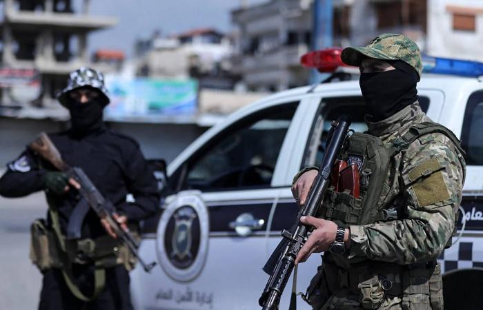 «حماس»
      تتوقع
      من
      محادثات
      ميامي
      وضع
      حد
      «للخروق»
      الإسرائيلية