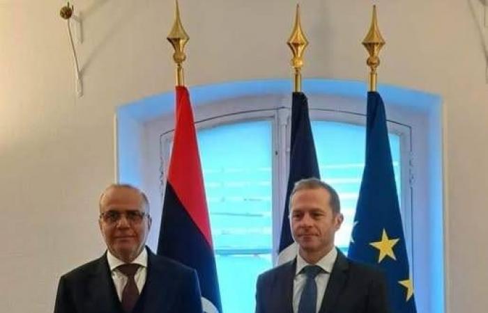 ليبيا:
      هل
      يدفع
      فشل
      اجتماع
      صالح
      وتكالة
      تيتيه
      إلى
      تبنّي
      «خيارات
      بديلة»؟