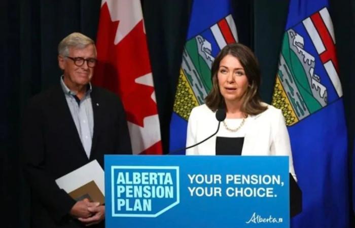 Bell:
      Danielle
      Smith's
      Big
      Beautiful
      Ballot
      is
      next
      October,
      immigration
      is
      one
      issue