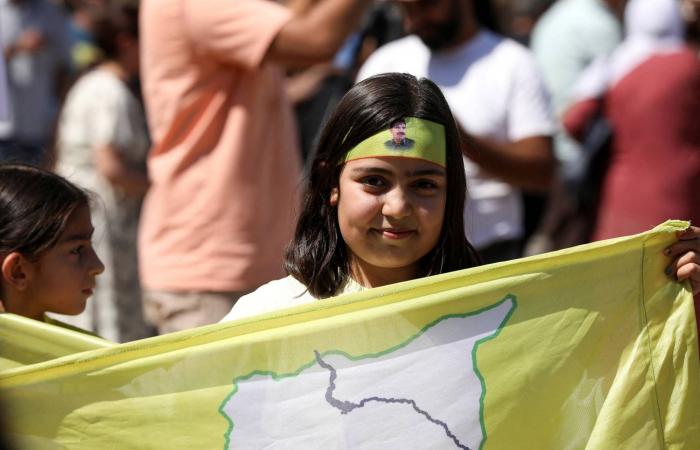 «حماس»
      تتوقع
      من
      محادثات
      ميامي
      وضع
      حد
      «للخروق»
      الإسرائيلية