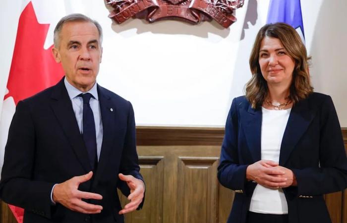 Bell:
      Danielle
      Smith's
      Big
      Beautiful
      Ballot
      is
      next
      October,
      immigration
      is
      one
      issue