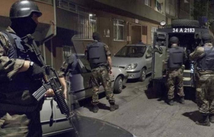 تركيا:
      توقيف
      عشرات
      من
      المتورطين
      في
      الأنشطة
      المالية
      لـ«داعش»