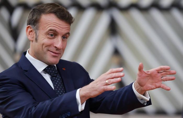 إيطاليا
      2
      –
      ألمانيا
      صفر